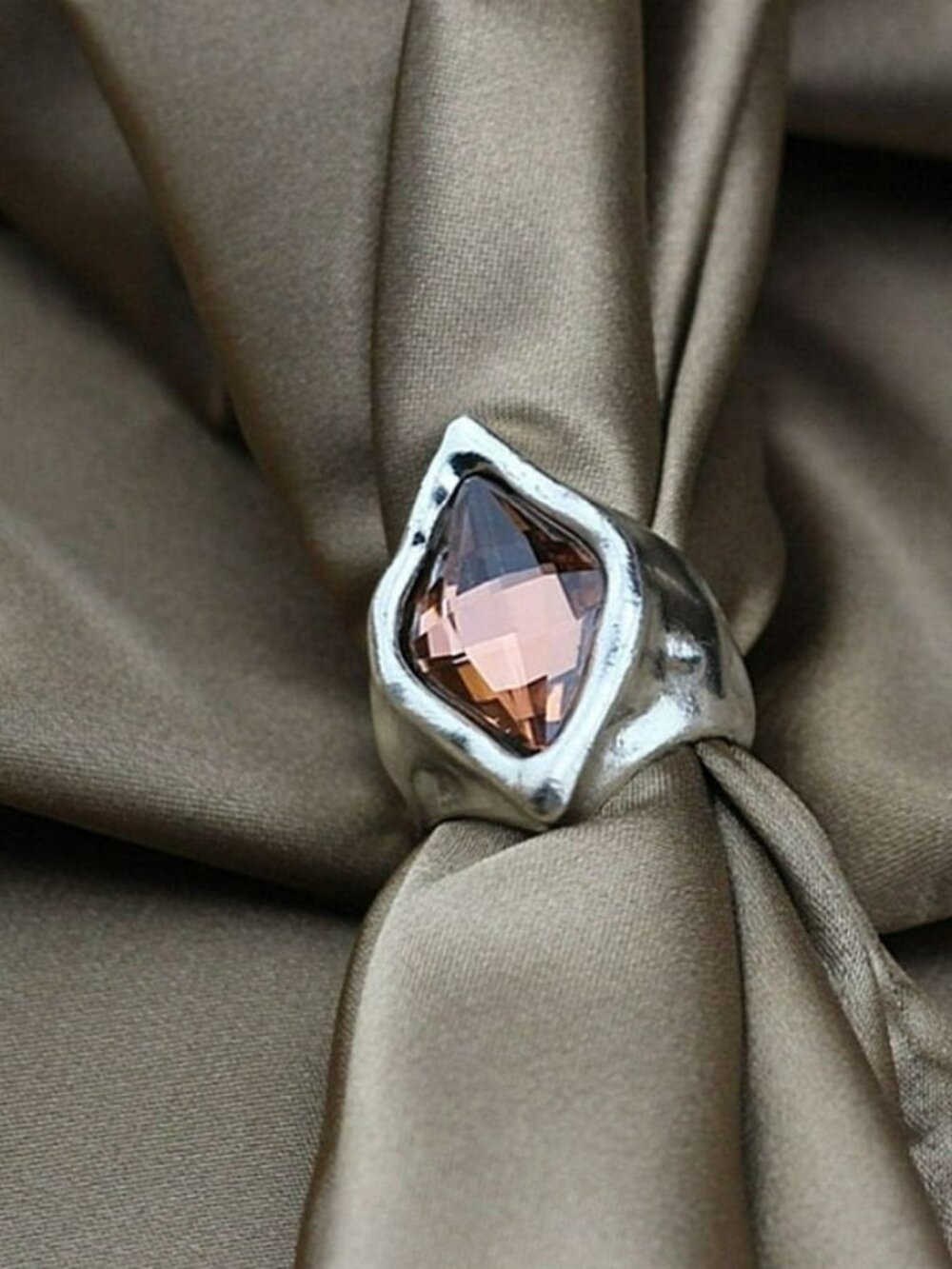 Zuri Cadance Pink Orange Crystal Size 8 Silver Ring Womens Gift Boxed